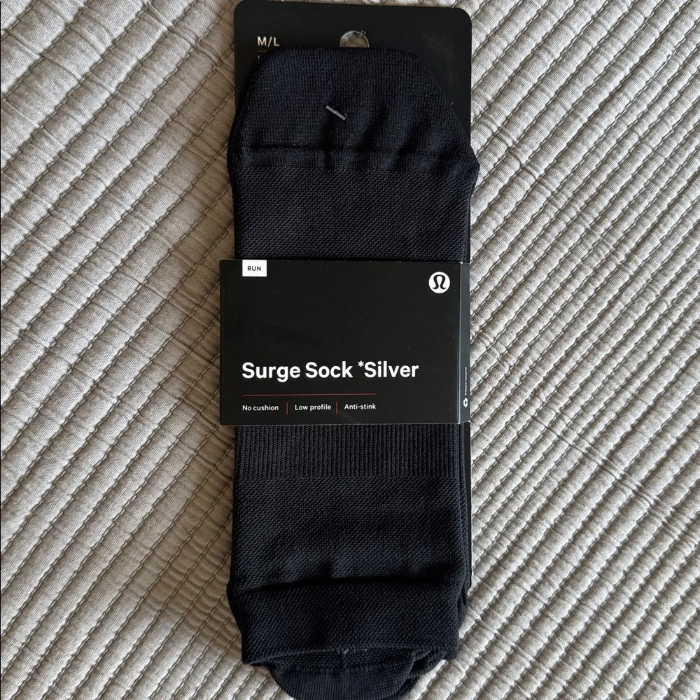 Lululemon Men’s Surge Sock *Silver Size Black M/L NWT